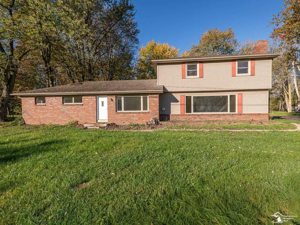 10711 Douglas Road Bedford Township, MI 48182