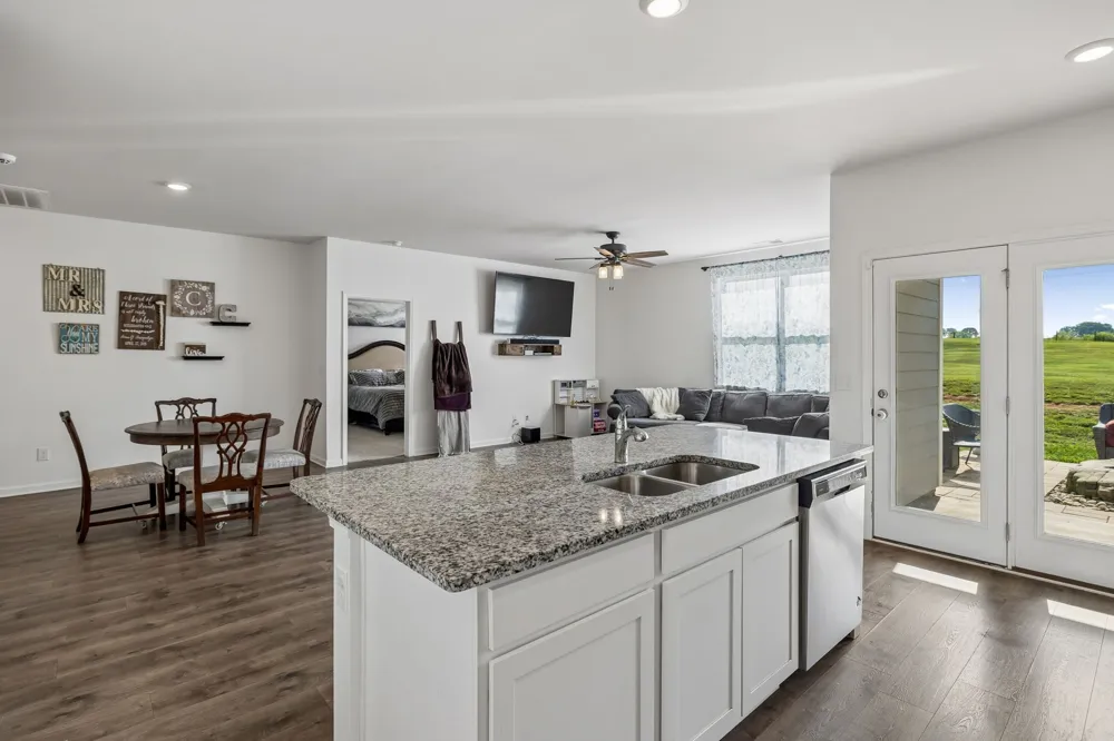 432 Lauren Ln Chapel Hill, TN 37034