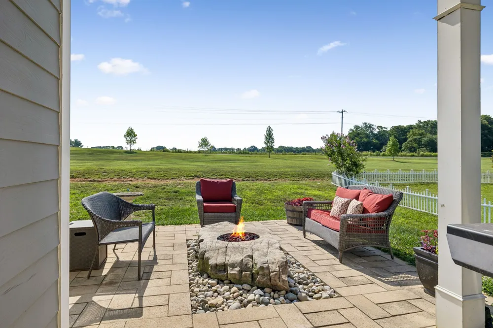 432 Lauren Ln Chapel Hill, TN 37034