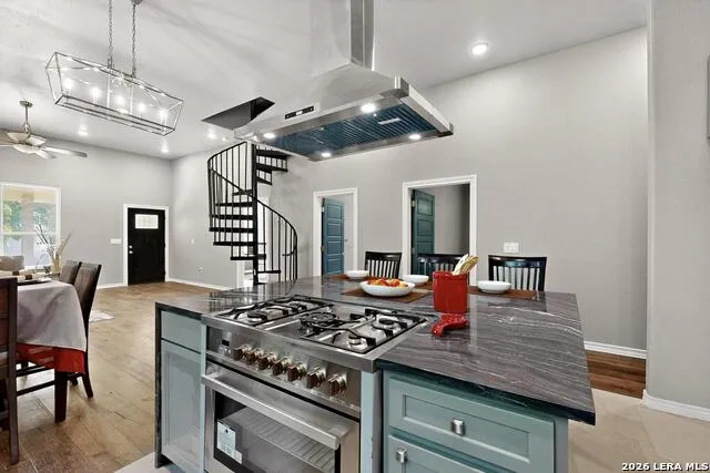 305 SPRUCE ST San Antonio, TX 78203