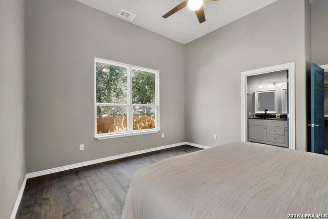 305 SPRUCE ST San Antonio, TX 78203