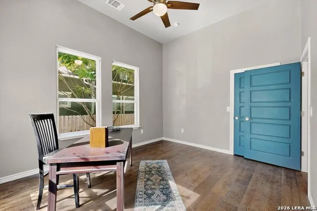 305 SPRUCE ST San Antonio, TX 78203