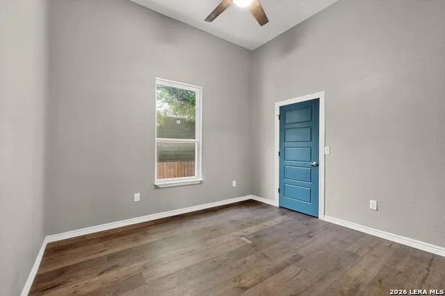 305 SPRUCE ST San Antonio, TX 78203