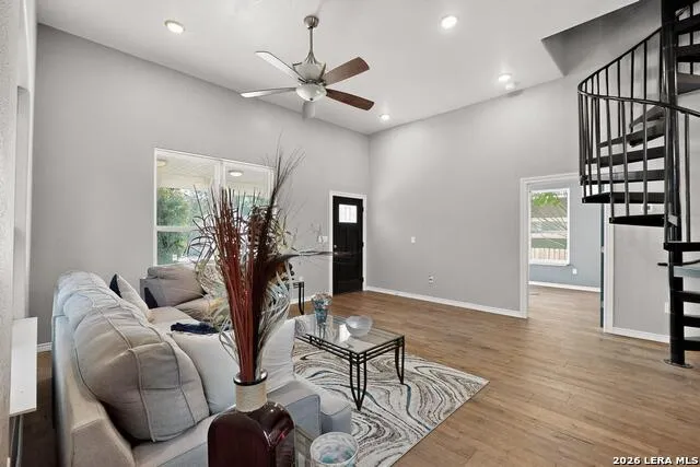 305 SPRUCE ST San Antonio, TX 78203