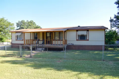 7002 Blackbird Lane