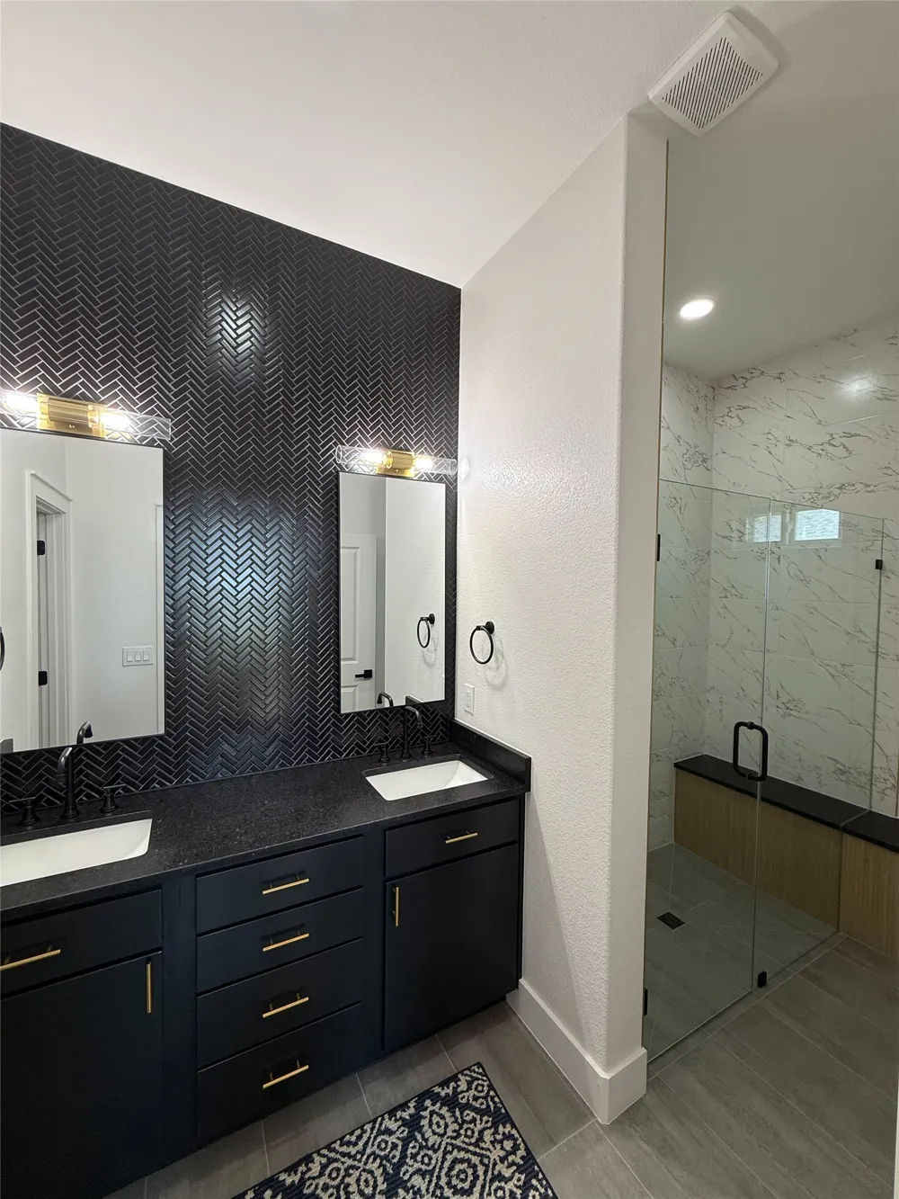501 N Cleburne Whitney Road Rio Vista, TX 76093