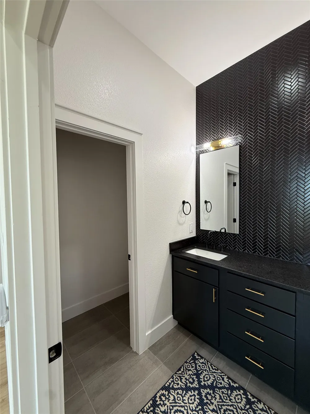 501 N Cleburne Whitney Road Rio Vista, TX 76093