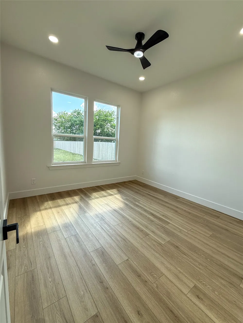 501 N Cleburne Whitney Road Rio Vista, TX 76093