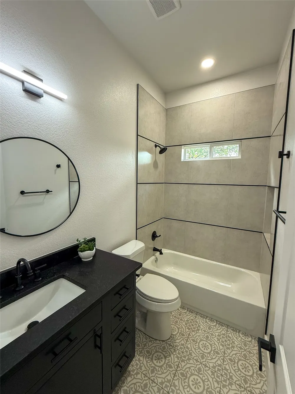 501 N Cleburne Whitney Road Rio Vista, TX 76093