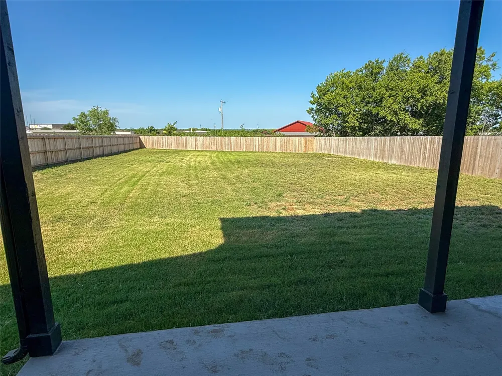 501 N Cleburne Whitney Road Rio Vista, TX 76093