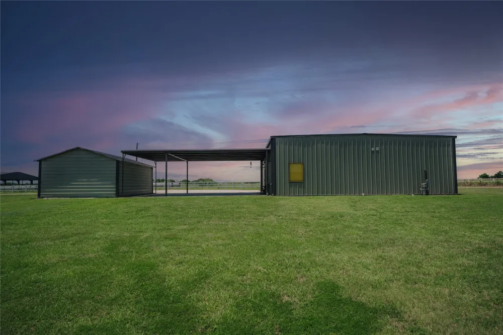 20548 Fm 901 Road Gordonville, TX 76245