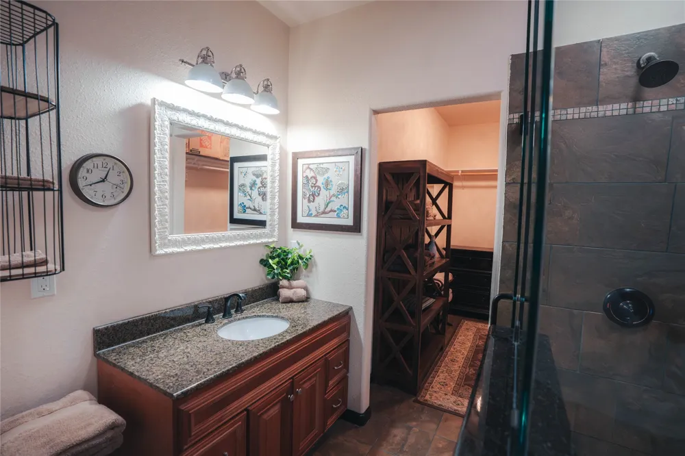 20548 Fm 901 Road Gordonville, TX 76245