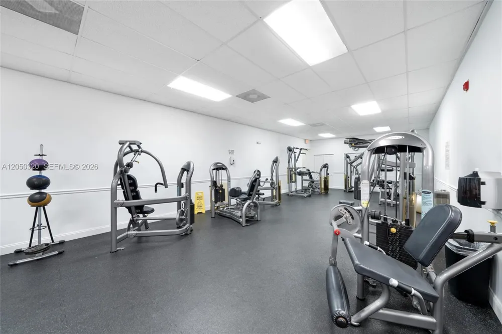 2301 S Ocean Dr #2507 Hollywood, FL 33019
