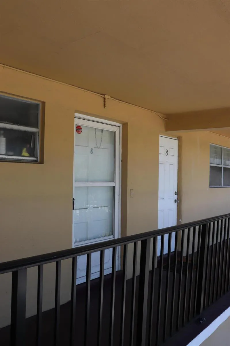 20500 NW 7th Avenue #8 Miami Gardens, FL 33169