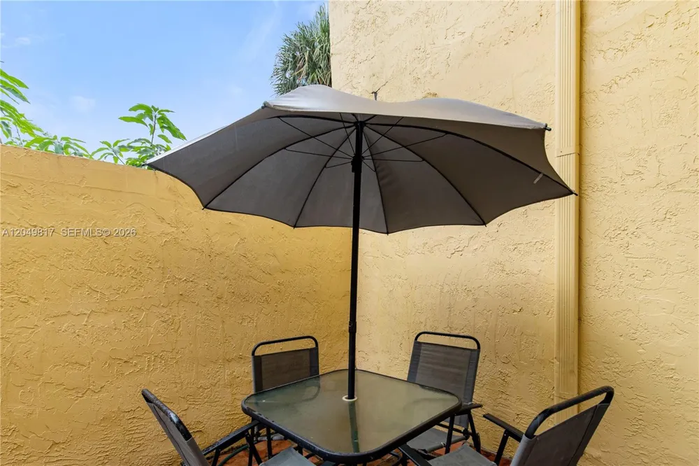 1580 NW 93rd Ave #300 Pembroke Pines, FL 33024