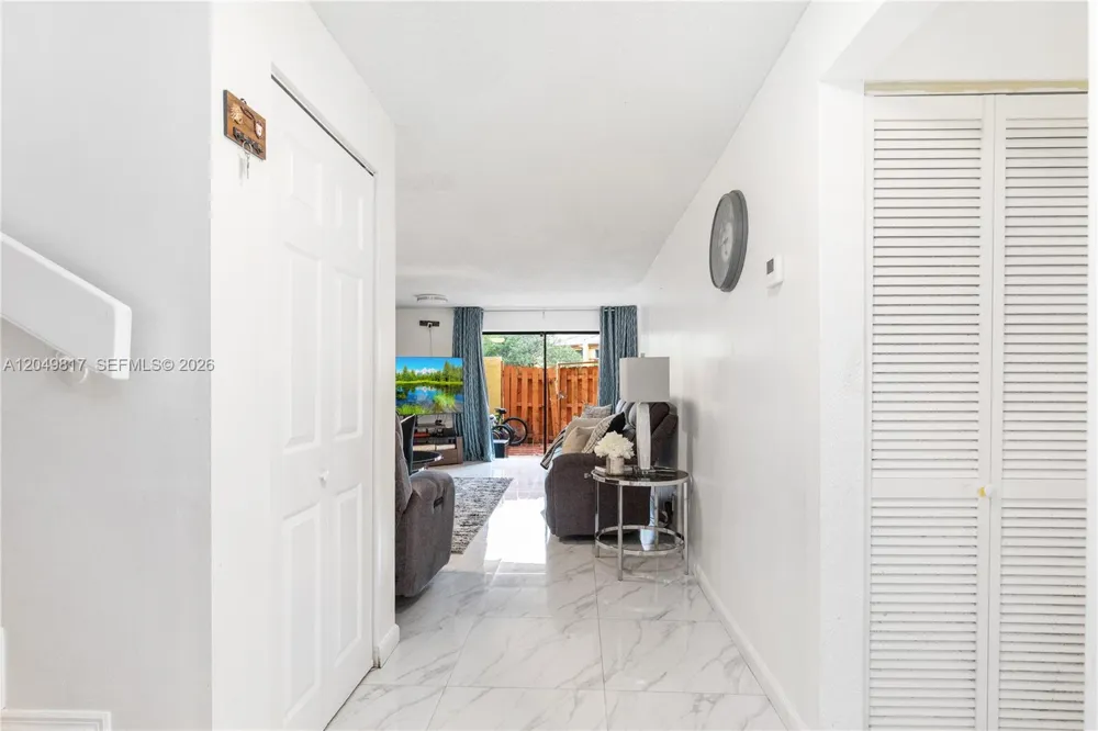 1580 NW 93rd Ave #300 Pembroke Pines, FL 33024