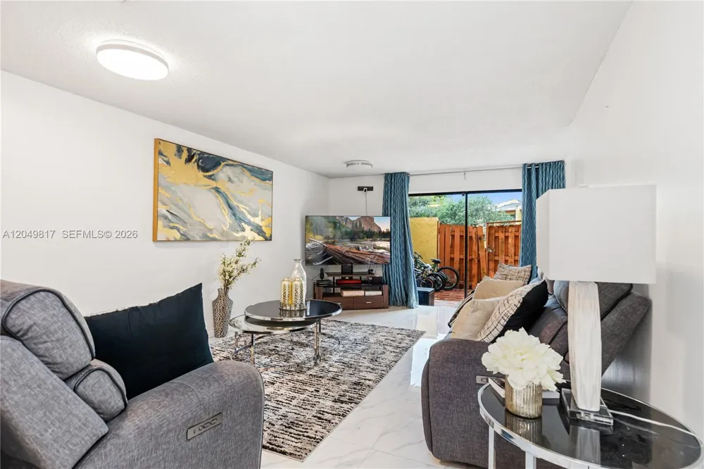 1580 NW 93rd Ave #300 Pembroke Pines, FL 33024