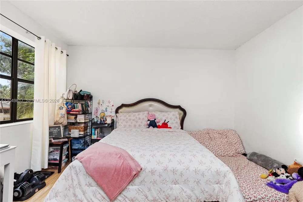 1580 NW 93rd Ave #300 Pembroke Pines, FL 33024