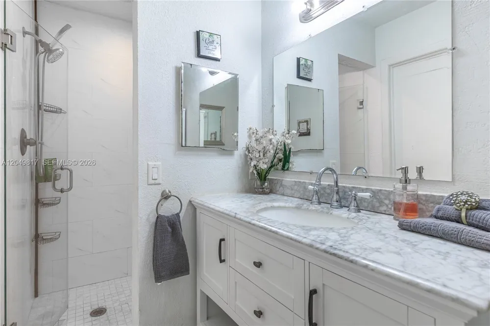 1580 NW 93rd Ave #300 Pembroke Pines, FL 33024