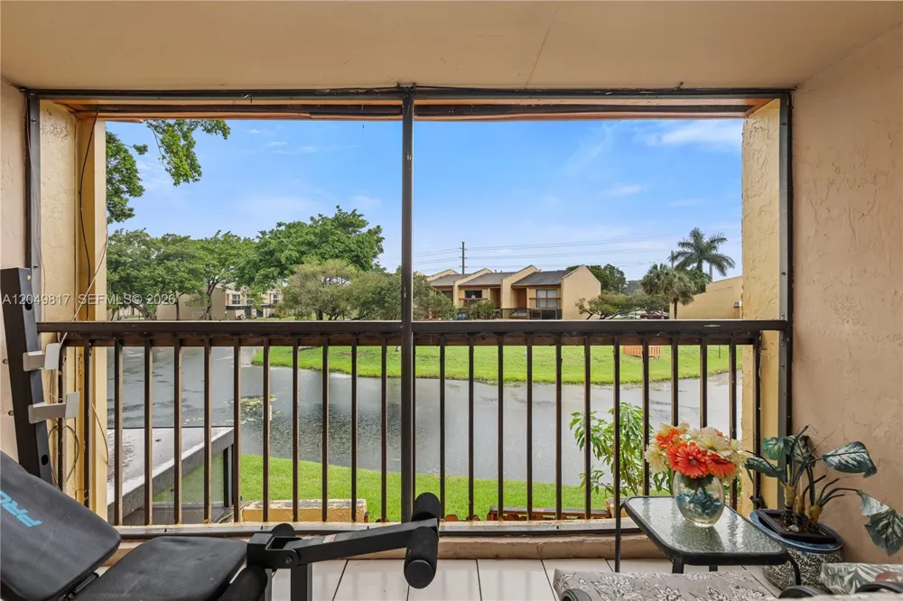 1580 NW 93rd Ave #300 Pembroke Pines, FL 33024