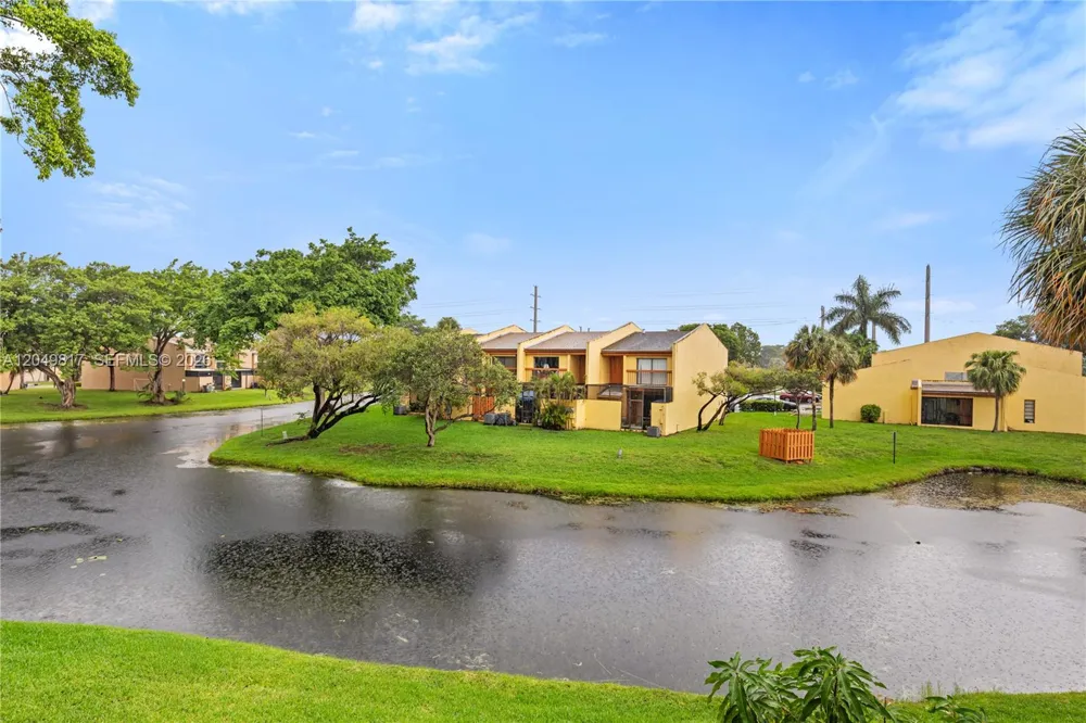1580 NW 93rd Ave #300 Pembroke Pines, FL 33024