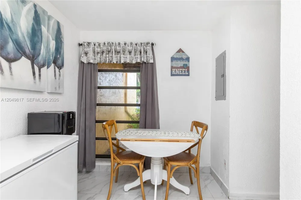 1580 NW 93rd Ave #300 Pembroke Pines, FL 33024