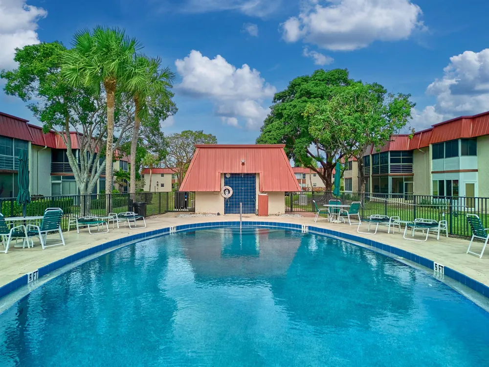 12021 W Greenway Drive #105 Royal Palm Beach, FL 33411