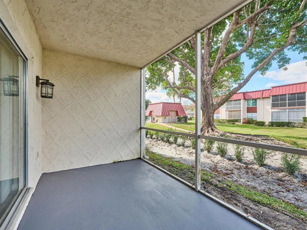 12021 W Greenway Drive #105 Royal Palm Beach, FL 33411