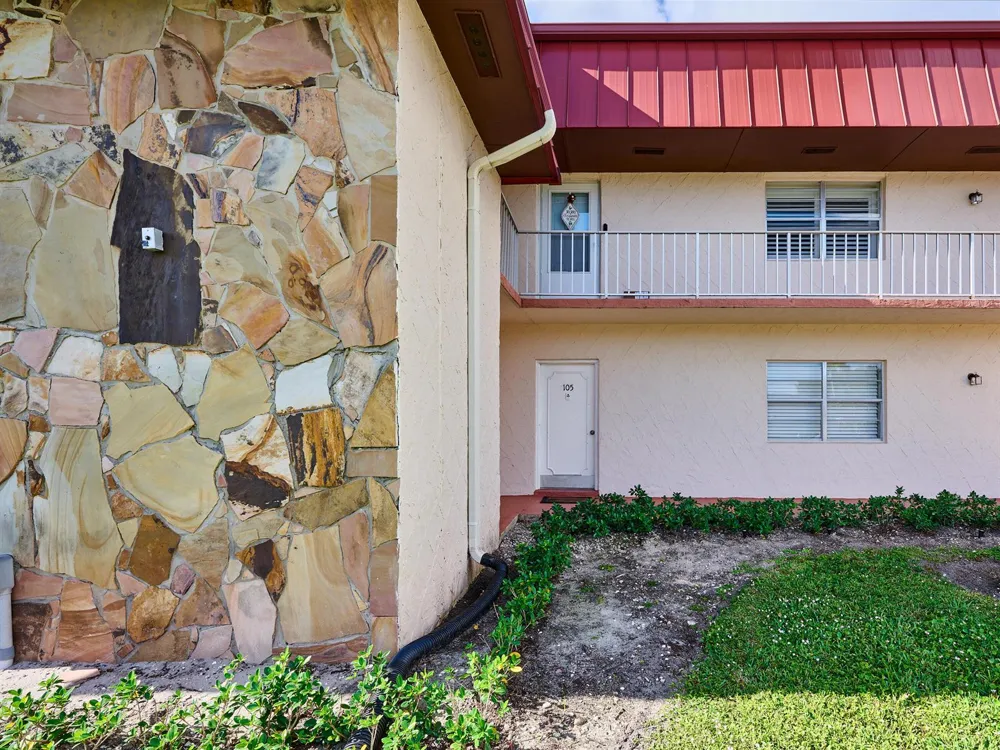 12021 W Greenway Drive #105 Royal Palm Beach, FL 33411
