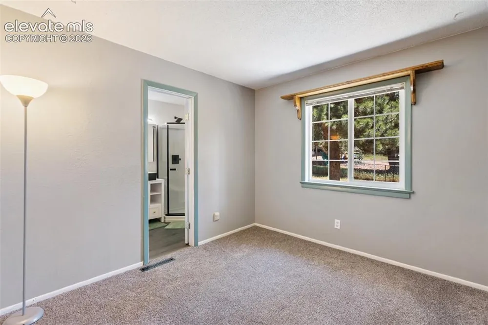 861 Teller Lane Woodland Park, CO 80863