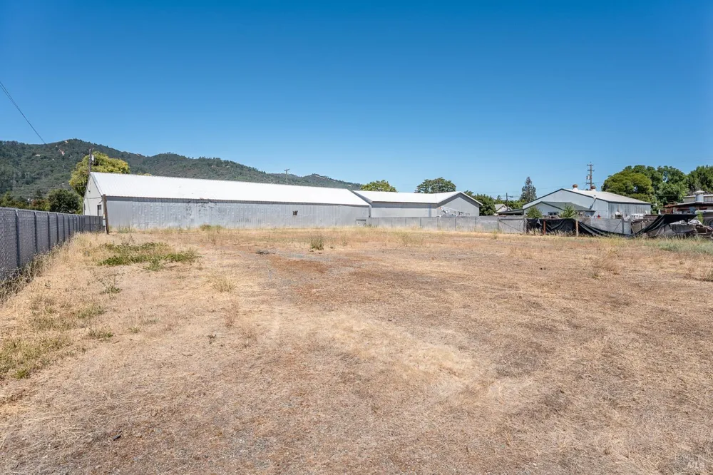 1080 Cunningham Street Ukiah, CA 95482