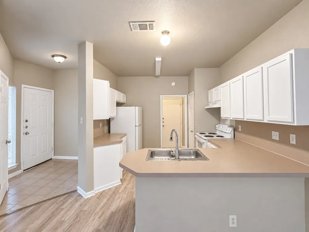 1235 Armadillo Road #B Austin, TX 78745