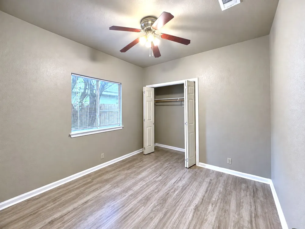 1235 Armadillo Road #B Austin, TX 78745