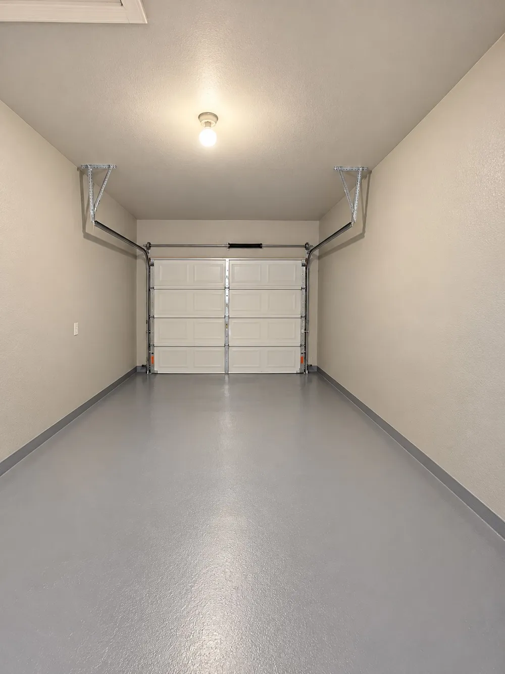 1235 Armadillo Road #B Austin, TX 78745