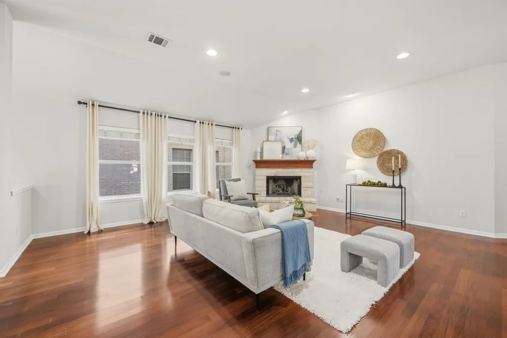 15700 Edenderry Drive Austin, TX 78717