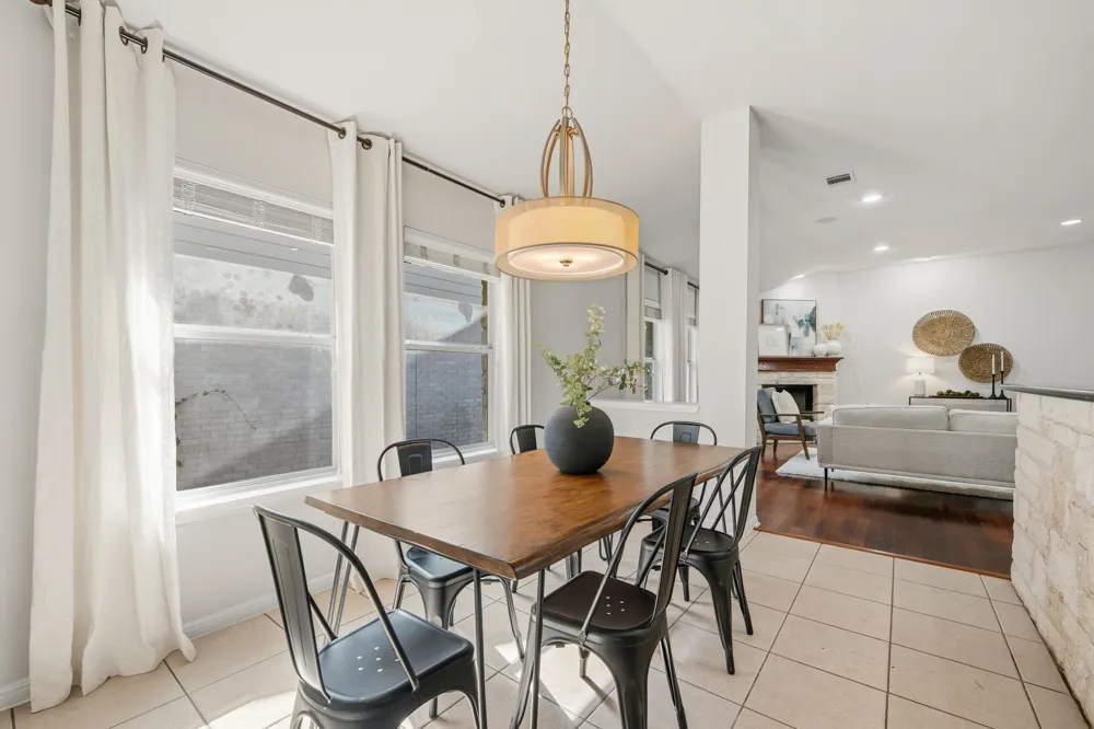 15700 Edenderry Drive Austin, TX 78717