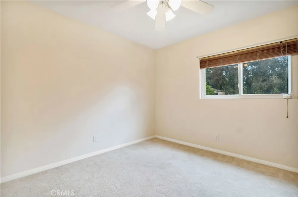 15803 Gault Street Lake Balboa, CA 91406
