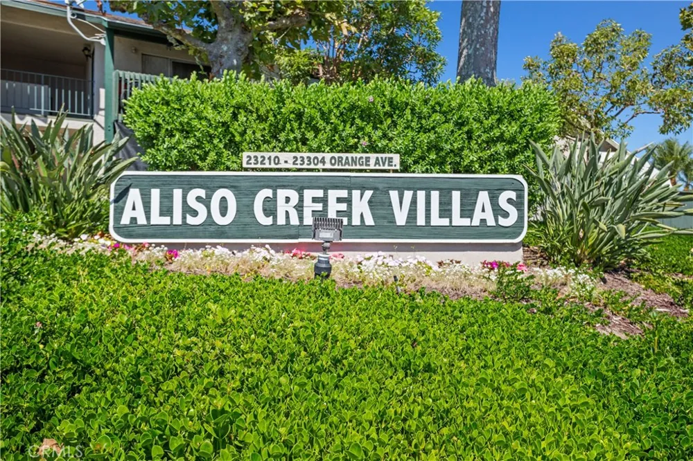 23232 orange av #2 Lake Forest, CA 92630