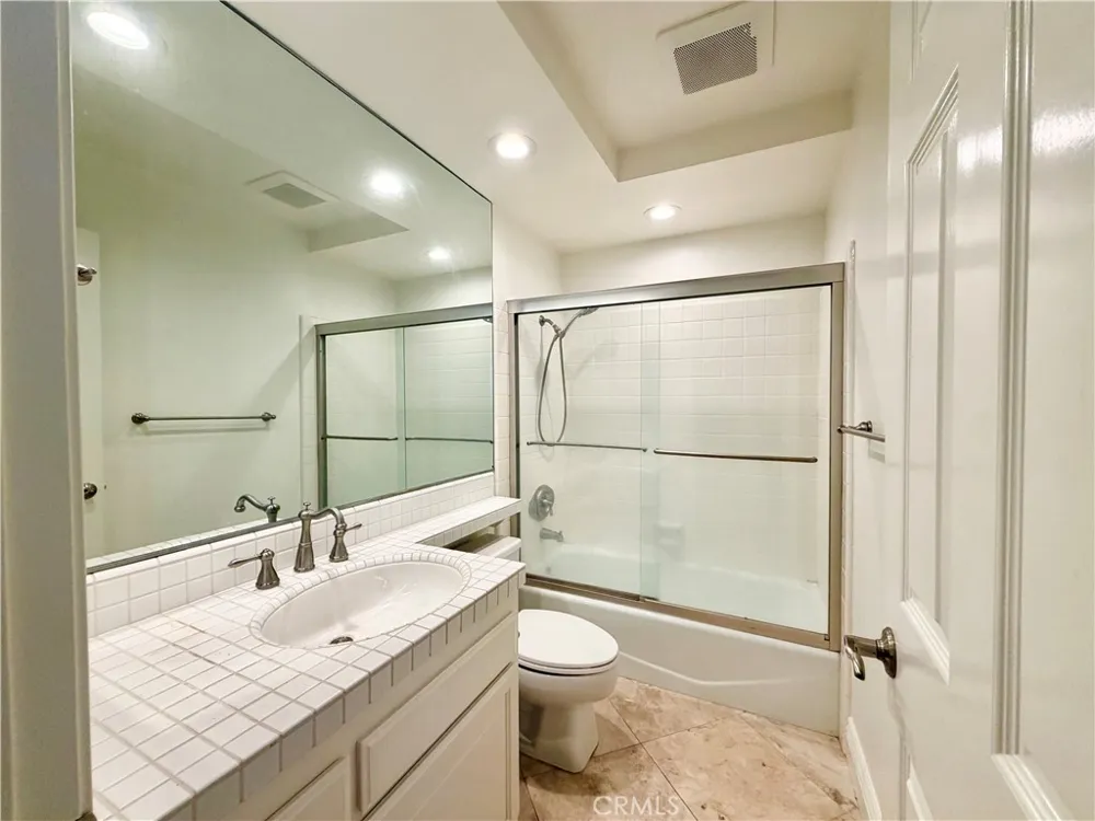 2 Vienna Newport Beach, CA 92660