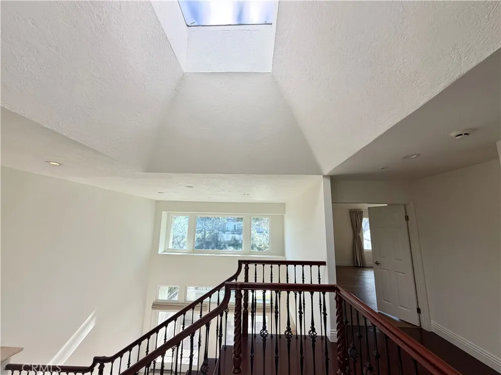 2 Vienna Newport Beach, CA 92660