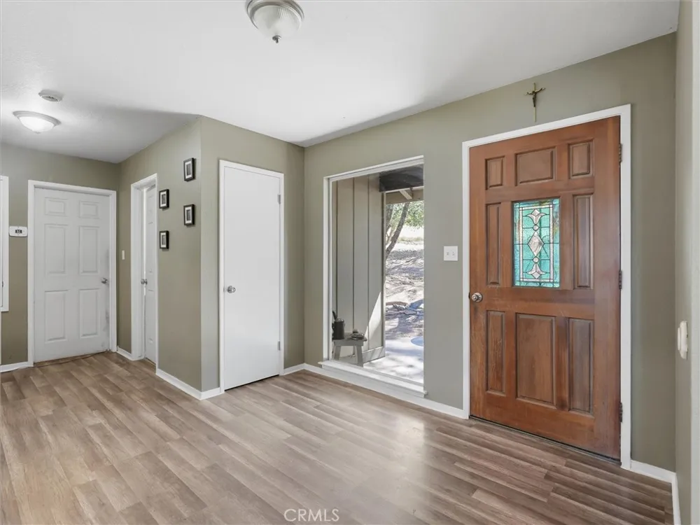 40528 Jean W Oakhurst, CA 93644