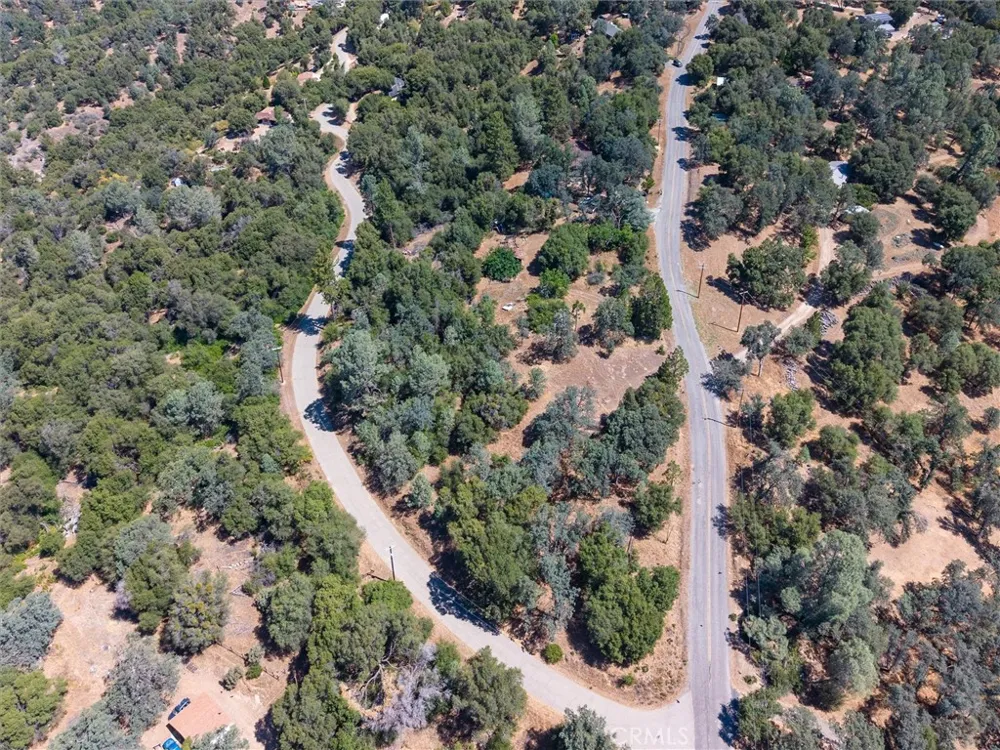 40528 Jean W Oakhurst, CA 93644