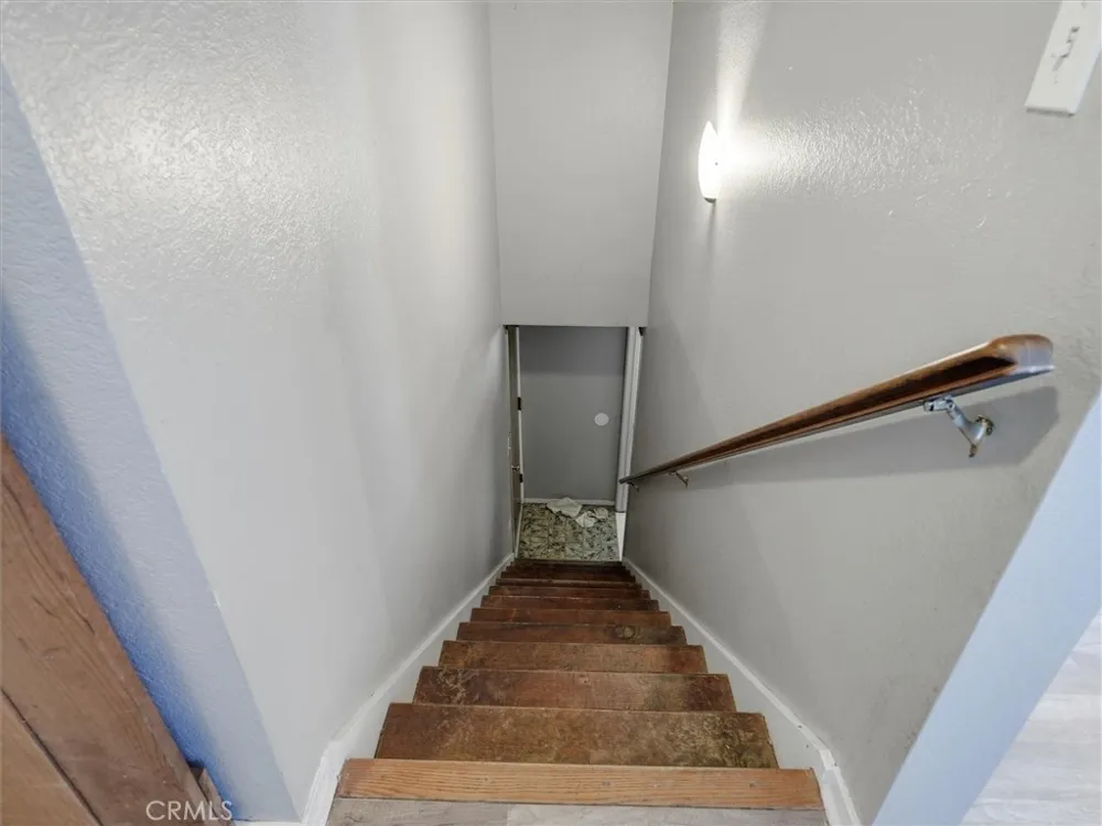40528 Jean W Oakhurst, CA 93644