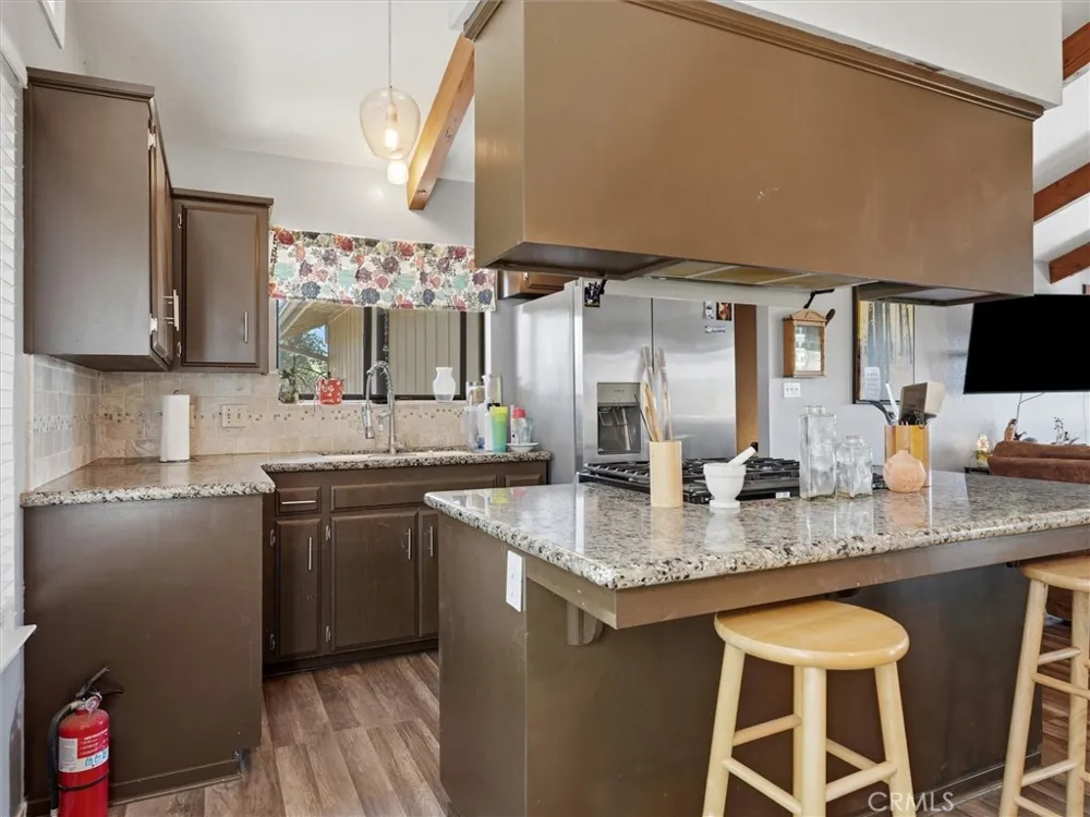 40528 Jean W Oakhurst, CA 93644