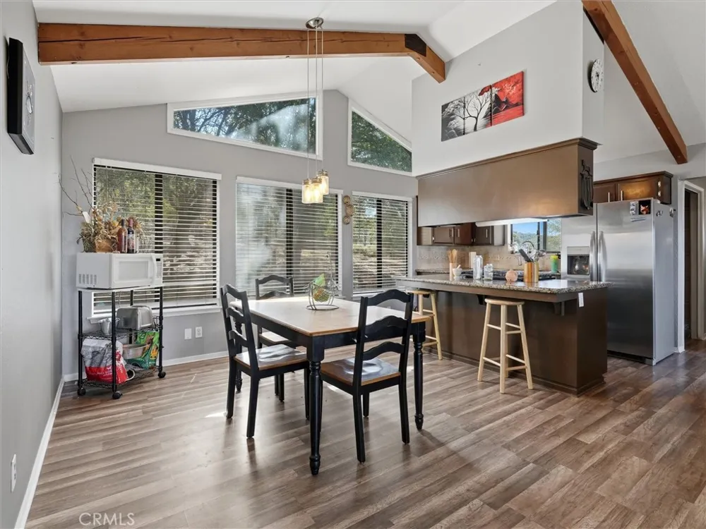 40528 Jean W Oakhurst, CA 93644