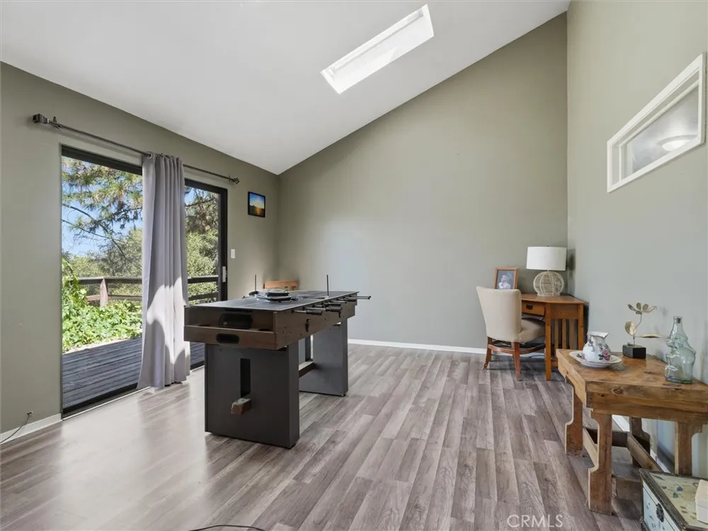 40528 Jean W Oakhurst, CA 93644