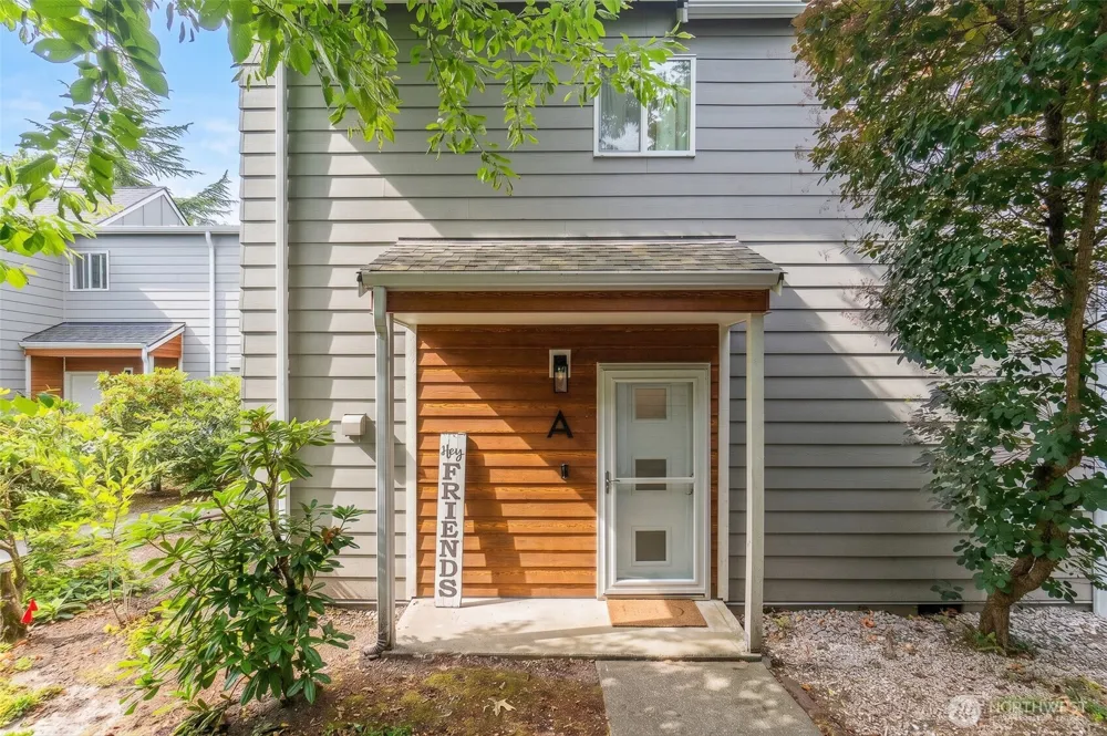 8442 26th Avenue SW #A Seattle, WA 98106