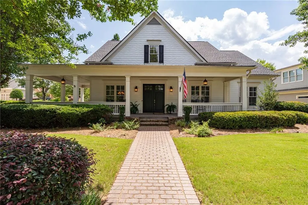 300 Horseshoe Bend Statham, GA 30666