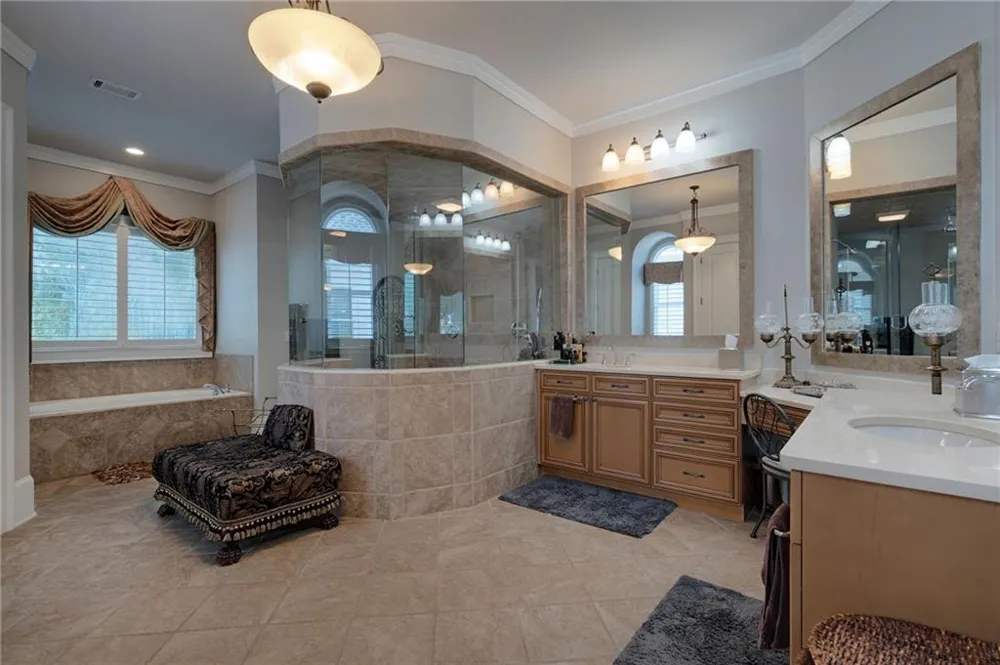 300 Horseshoe Bend Statham, GA 30666