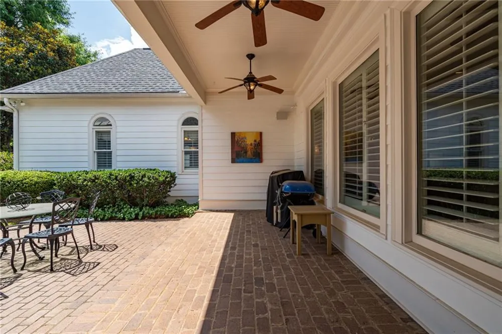 300 Horseshoe Bend Statham, GA 30666